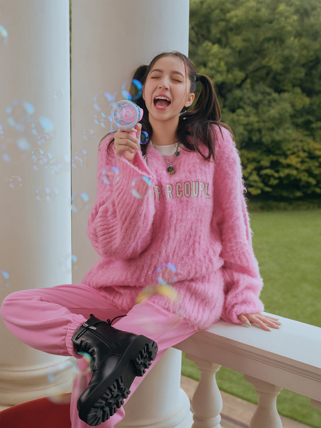 欧阳娜娜 欧阳娣娣✖️太平鸟科米蛙联名（图ZMjcwMTA5MTky） - 时尚/艺术摄影 - 站酷设计师BangjieJi原创素材 - 站酷ZCOOL