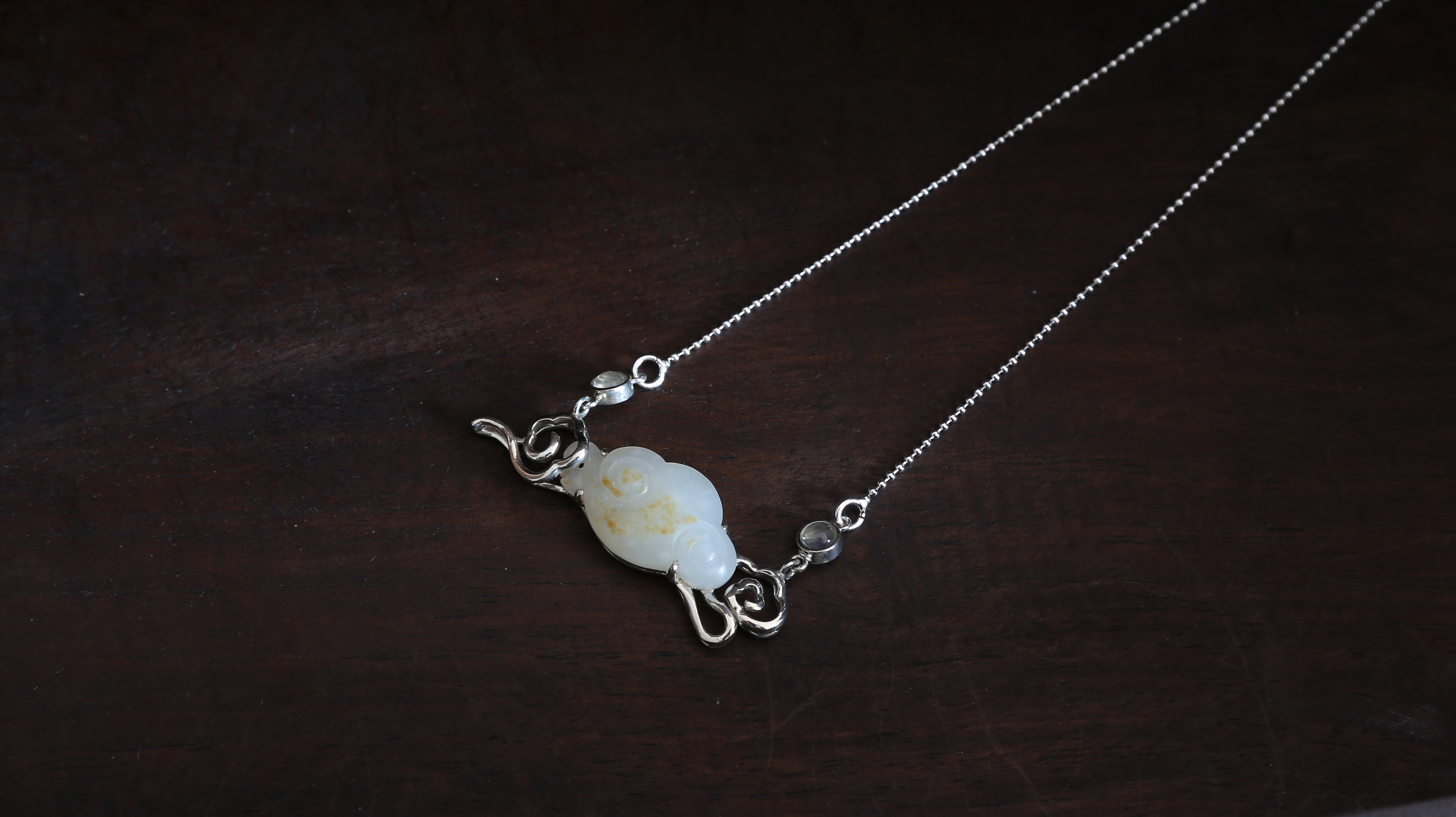 和田玉云纹项链|手工艺|首饰|青苔春涧david - 原创作品 - 站酷