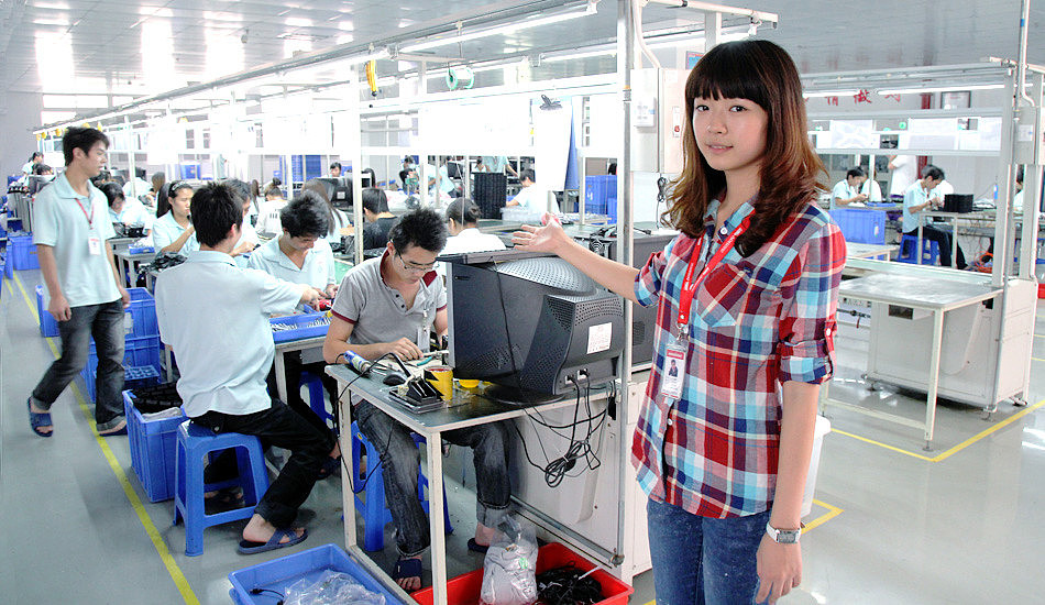 IT美女带你走进电子企业