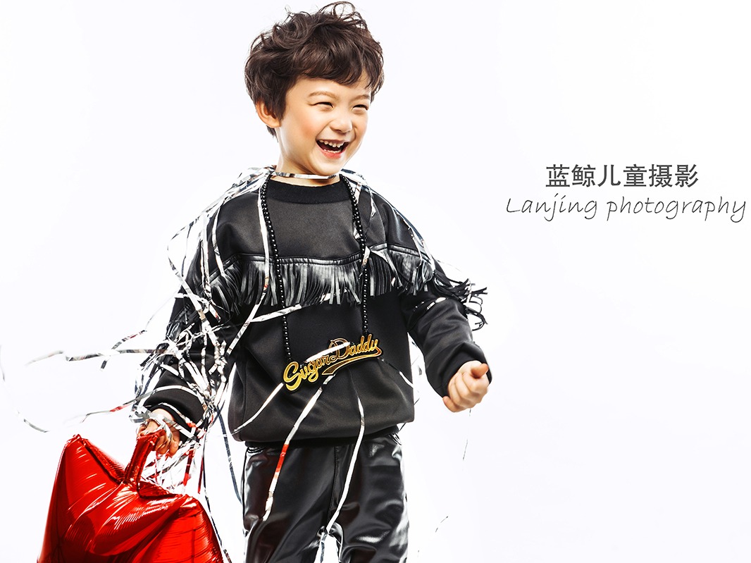 《极速小子》不一样的神态，纪念周岁成长