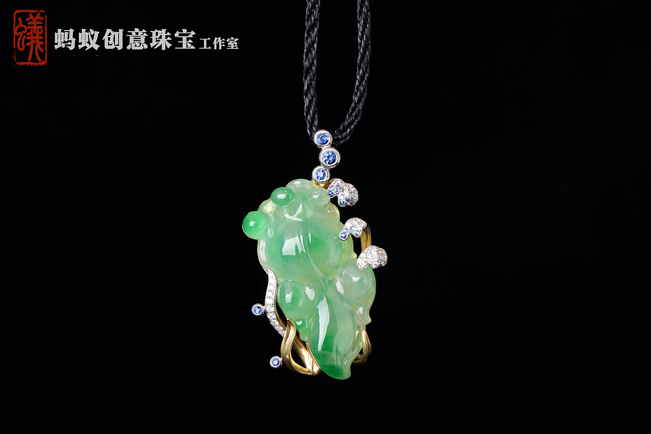 【蚂蚁创意珠宝工作室】翡翠金鱼吊坠《余光·鱼光》 | 