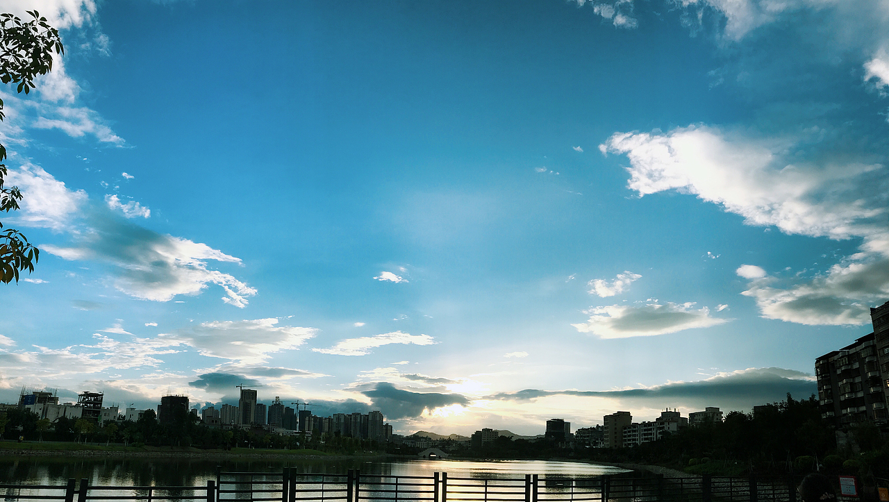 随手拍（图ZOTM0MjAyMzI=） - 风光摄影 - 站酷设计师sunweiT原创素材 - 站酷ZCOOL