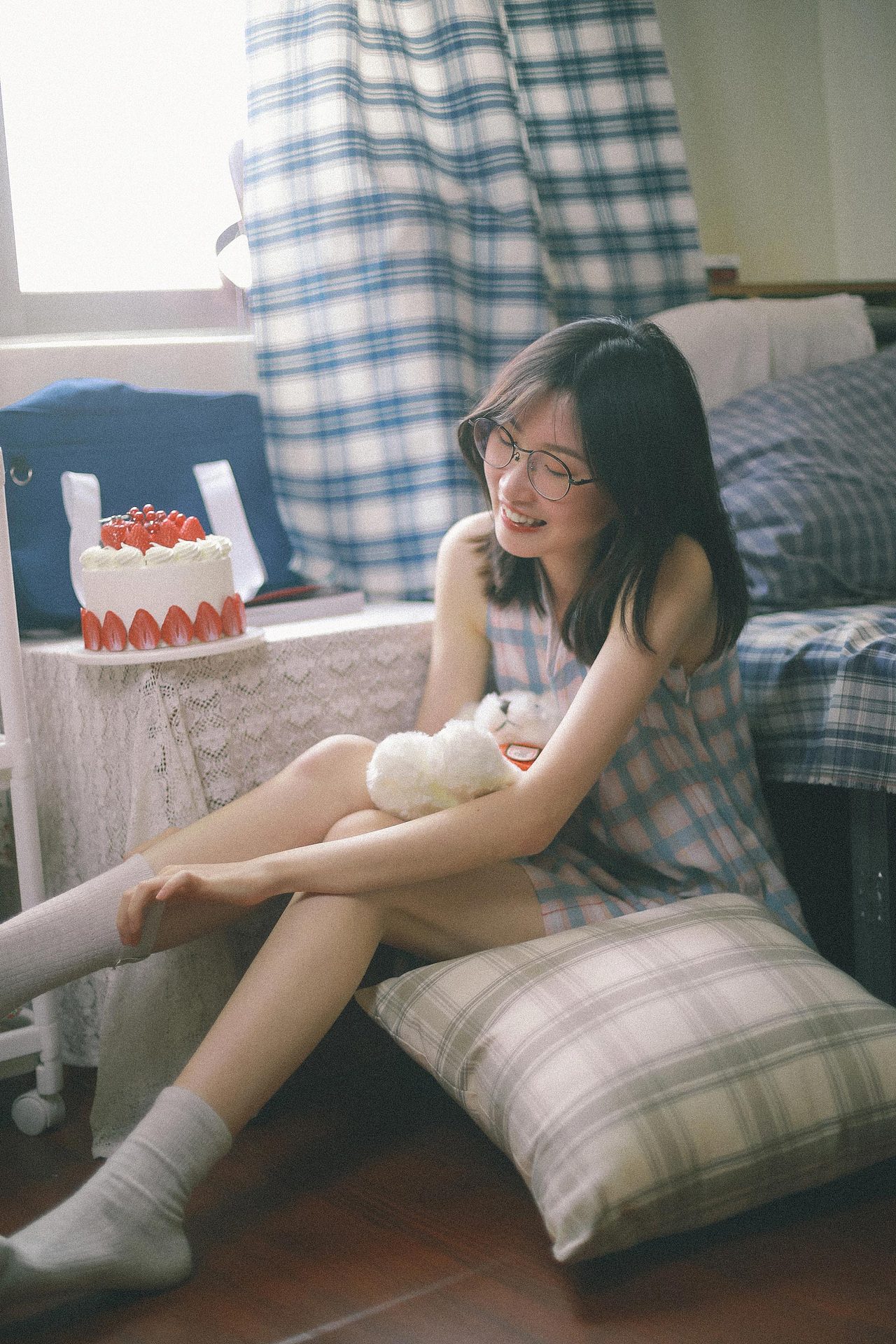 单眼皮女孩（图ZMjYyNDYyOTQ0） - 人像摄影 - 站酷设计师银儿漂漂原创素材 - 站酷ZCOOL