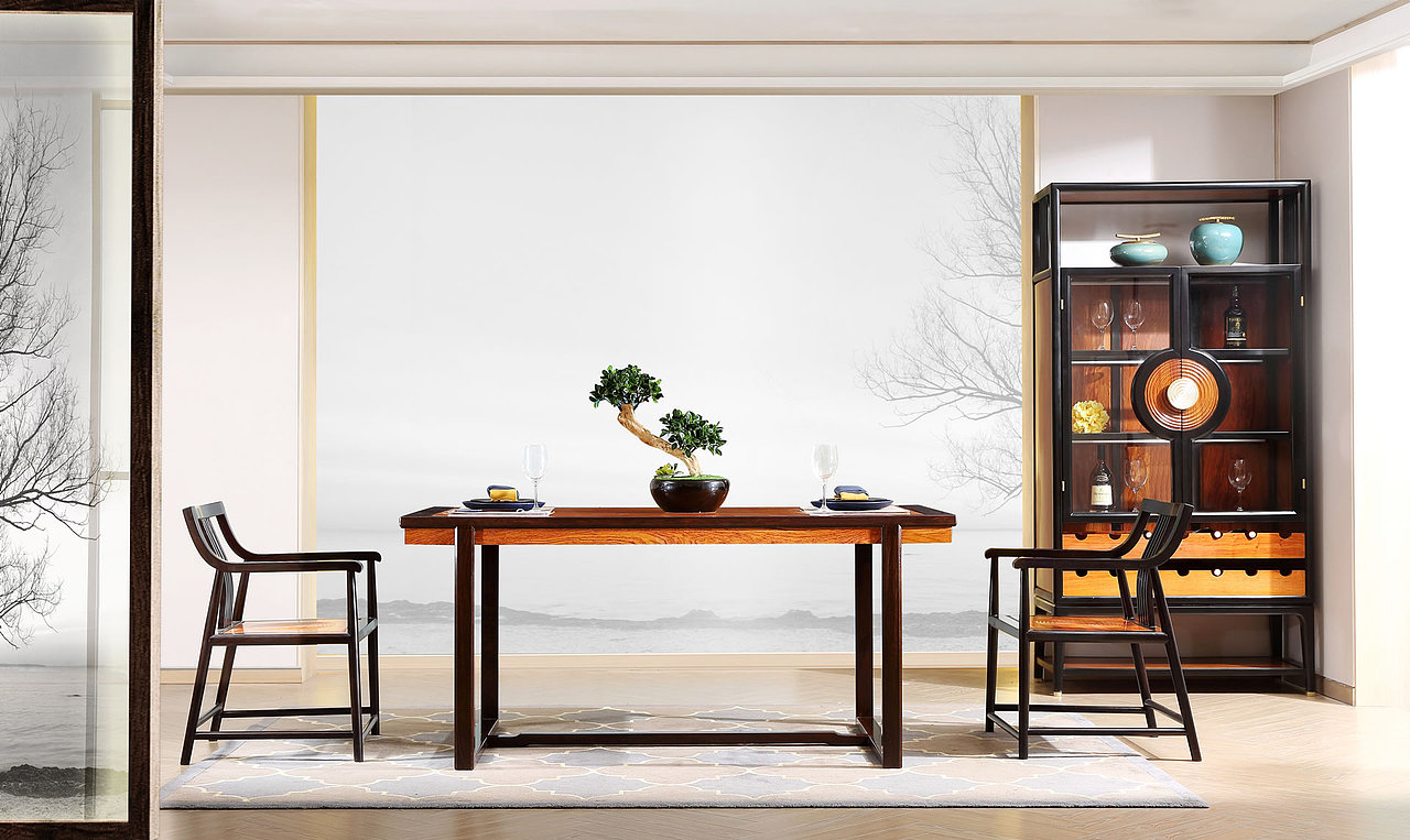 浅漾餐桌
<br>五星饭店的饕餮盛宴<br>外卖的方便速食<br>街边的美味小吃<br>似乎都少了点什么<br>夜半阑珊<br>卸下生活的苟且<br>除去车马劳顿的风尘仆仆<br>坐在餐桌前,吃着一碗面<br>是家人一辈子的陪伴<br><br>当平淡的食材<br>散发记忆中熟悉的味道<br>摆上餐桌<br>家人围坐<br>方能使团聚变得更加完美<br>从桌面转角到桌椅的整体稳固<br>都是传统榫卯技术的支持<br>餐椅的扶手由一条弧线<br>自搭脑滑至前腿<br>一顺而下<br>简洁流畅<br>增添餐椅秀雅气质<br>完美契合人体工程学的座椅<br>满足用餐时的<br>当餐凳完全的收进餐桌里面,两边最小占地仅1.25米<br>节约空间的同时避免了碰撞<br>老子的“上善若水,水利万物而不争”<br>正是浅漾餐桌的设计灵感来源<br>运用中国最古老的装饰纹“圆润的环型水波纹”点缀于座椅之上<br>表达主人善居、善信的平和心境