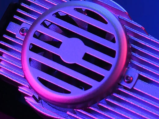 手机散热器实拍视频(片段)