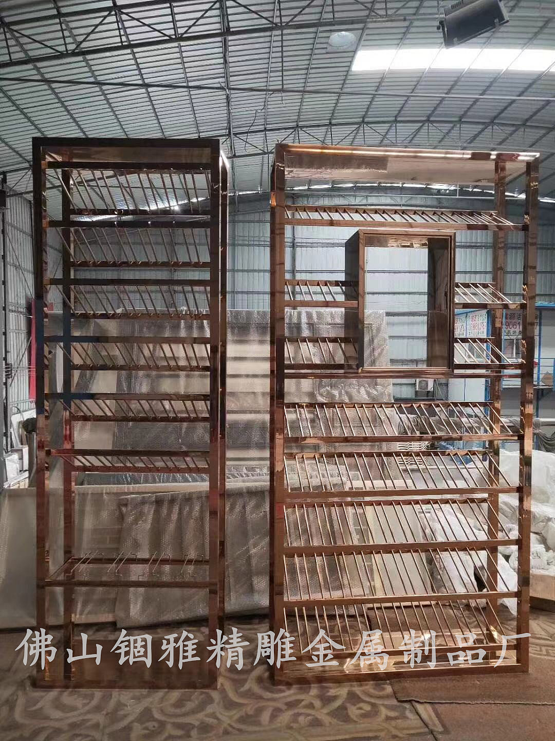 佛山不锈钢酒架 黑钛镜面不锈钢酒架 不锈钢酒柜定做