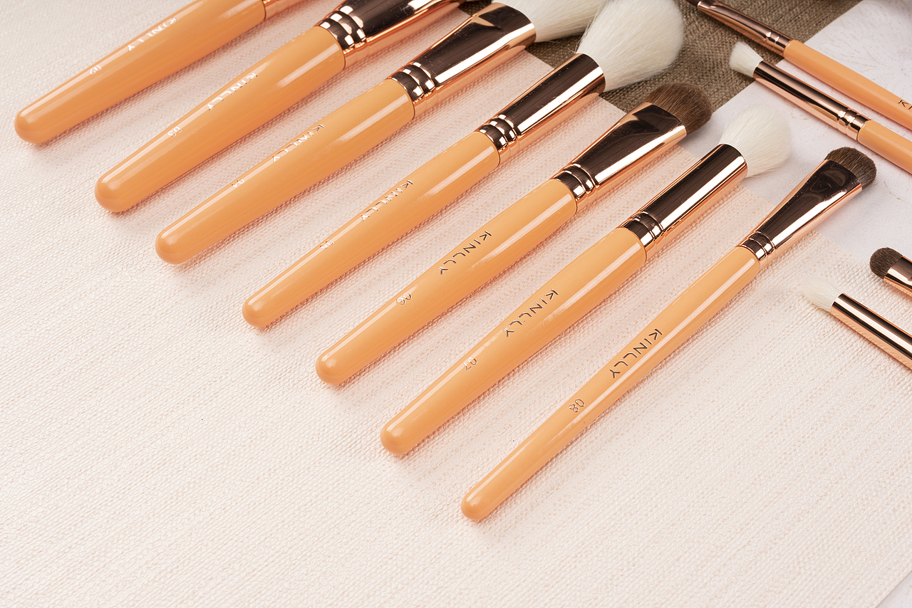 化妆刷（图ZMTc5NTE4MTky） - 产品摄影 - 站酷设计师姚曳86原创素材 - 站酷ZCOOL