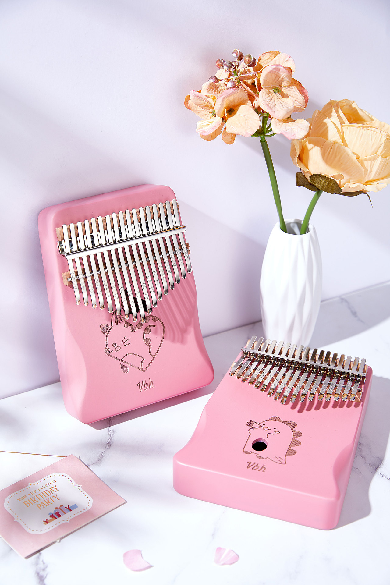 卡林巴拇指琴（图ZMjIwODU0MDQ4） - 产品摄影 - 站酷设计师三匹羊原创素材 - 站酷ZCOOL