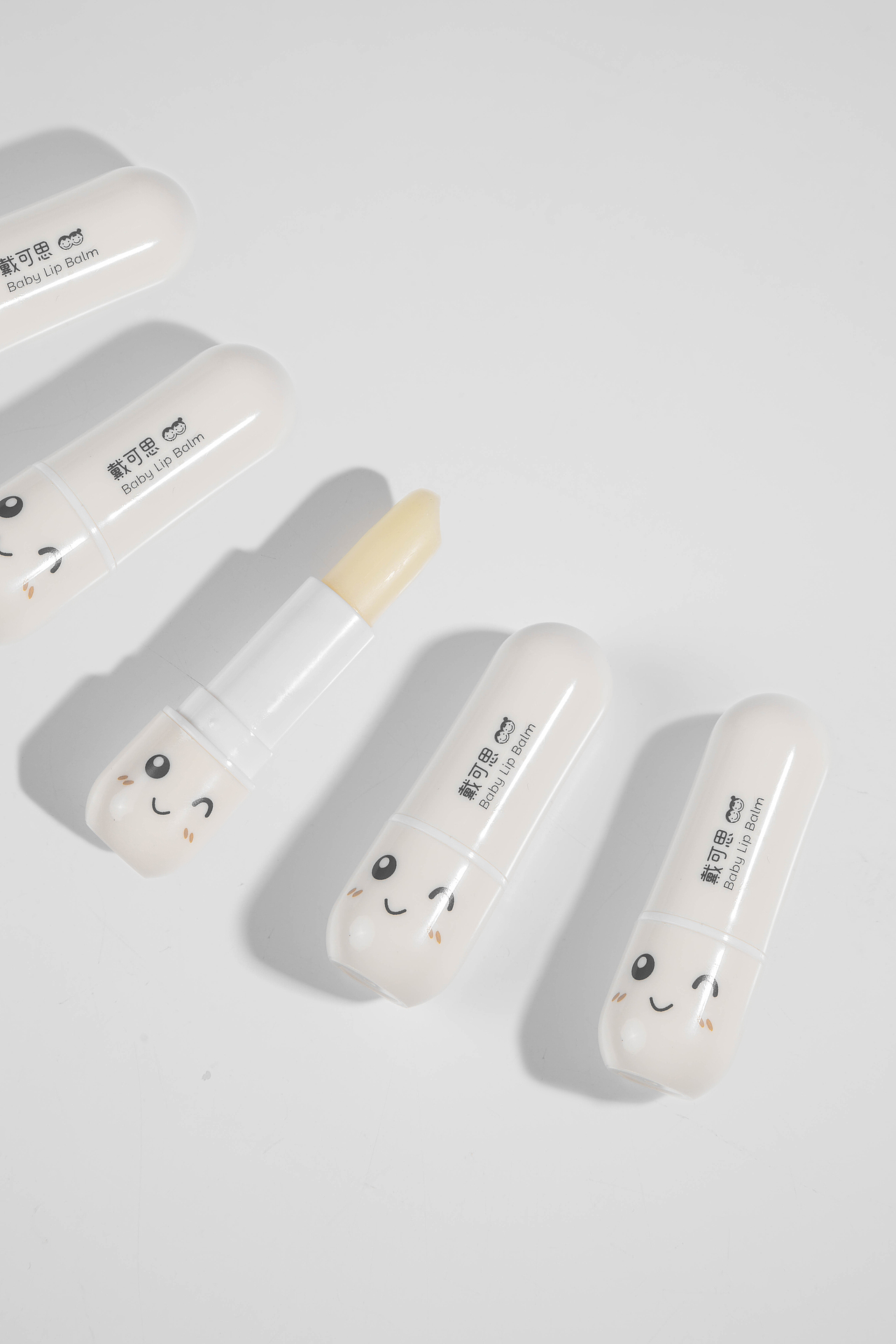 润唇膏（图ZMjM2MTE1NTAw） - 产品摄影 - 站酷设计师HAOYU宇原创素材 - 站酷ZCOOL