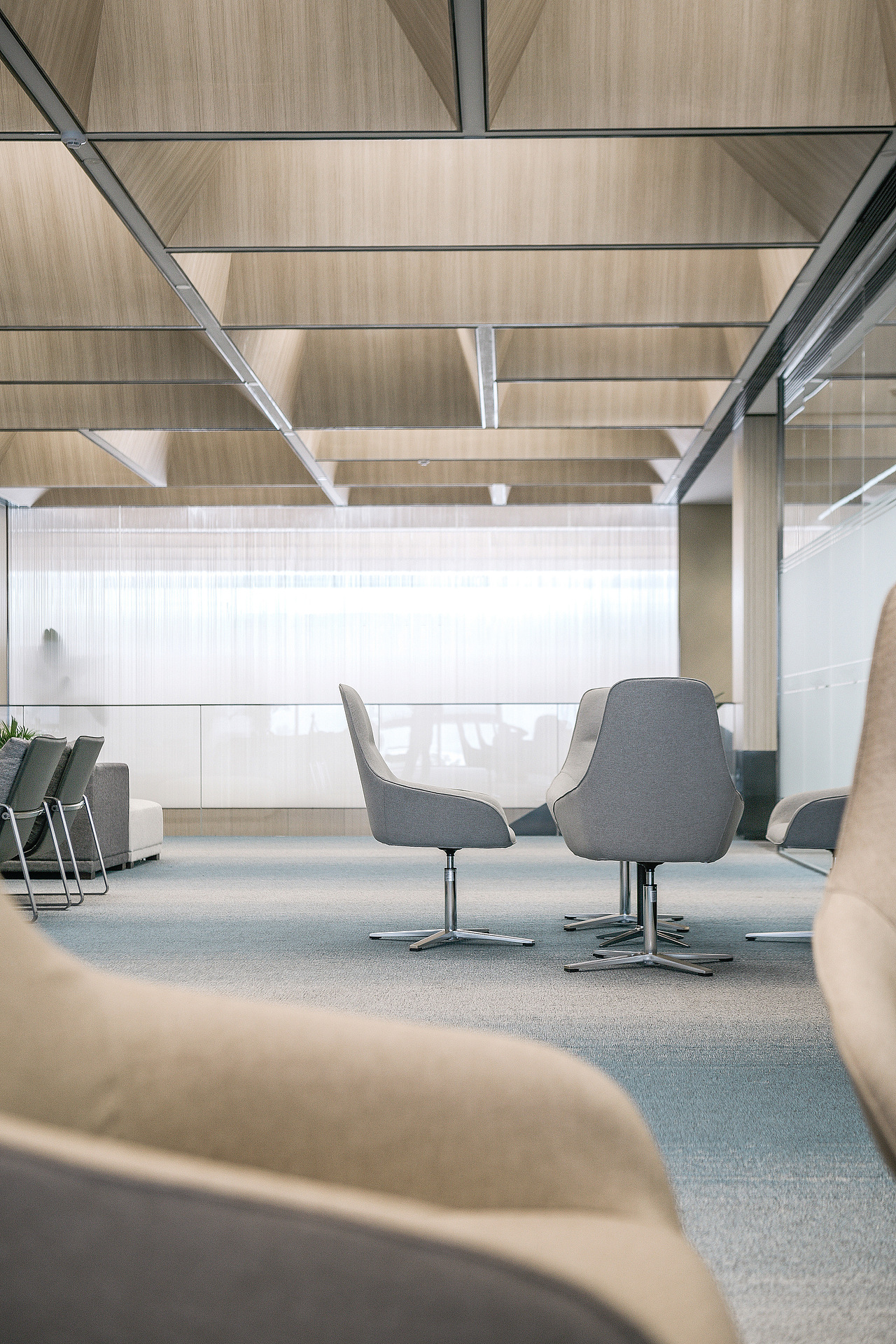 MOD墨设设计丨旭辉银盛泰·青岛总部办公（图ZMjI5MjYyNTM2） - 家装设计 - 站酷设计师MOD墨设设计原创素材 - 站酷ZCOOL