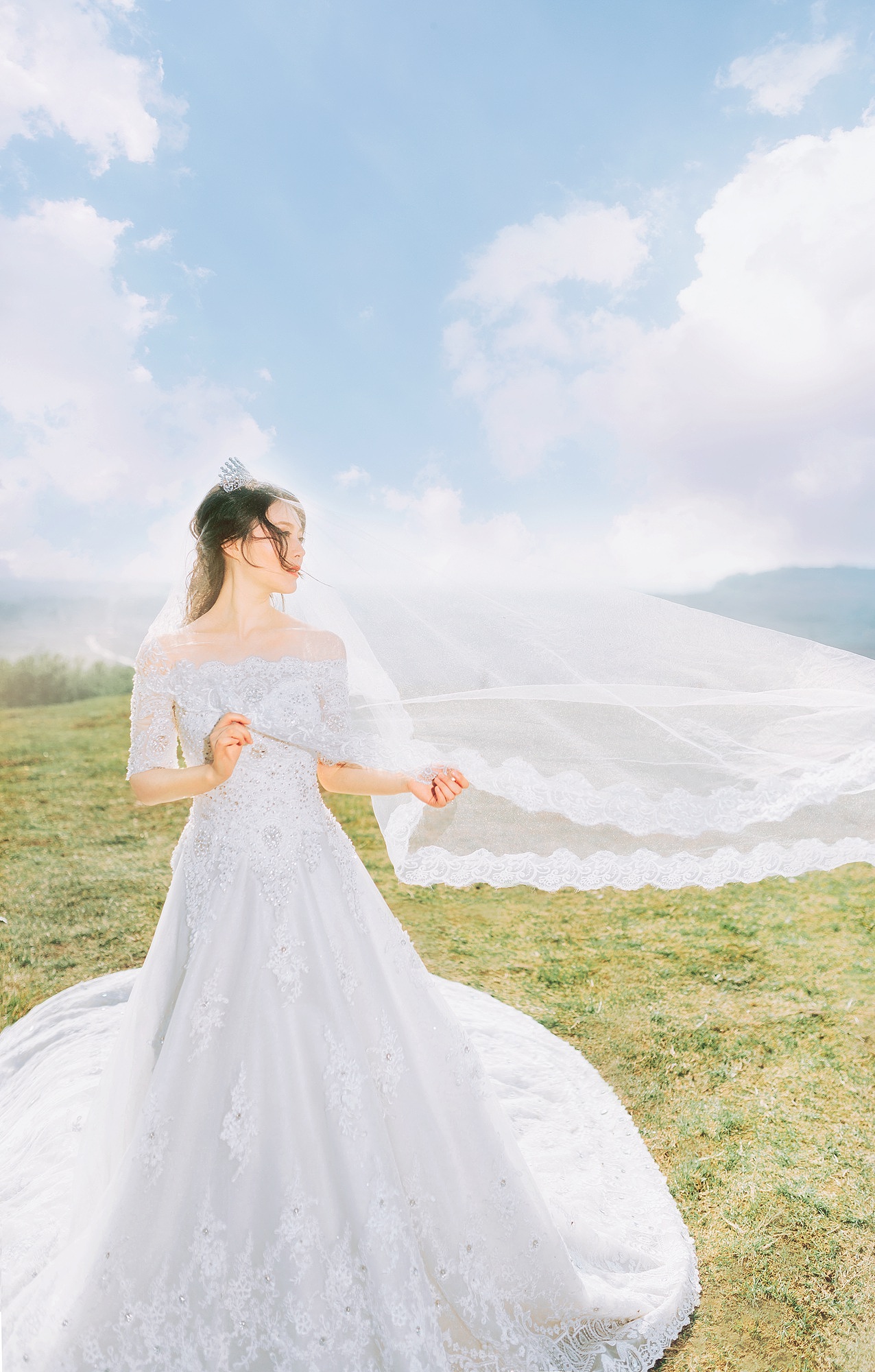 恋山上的汉服与婚纱