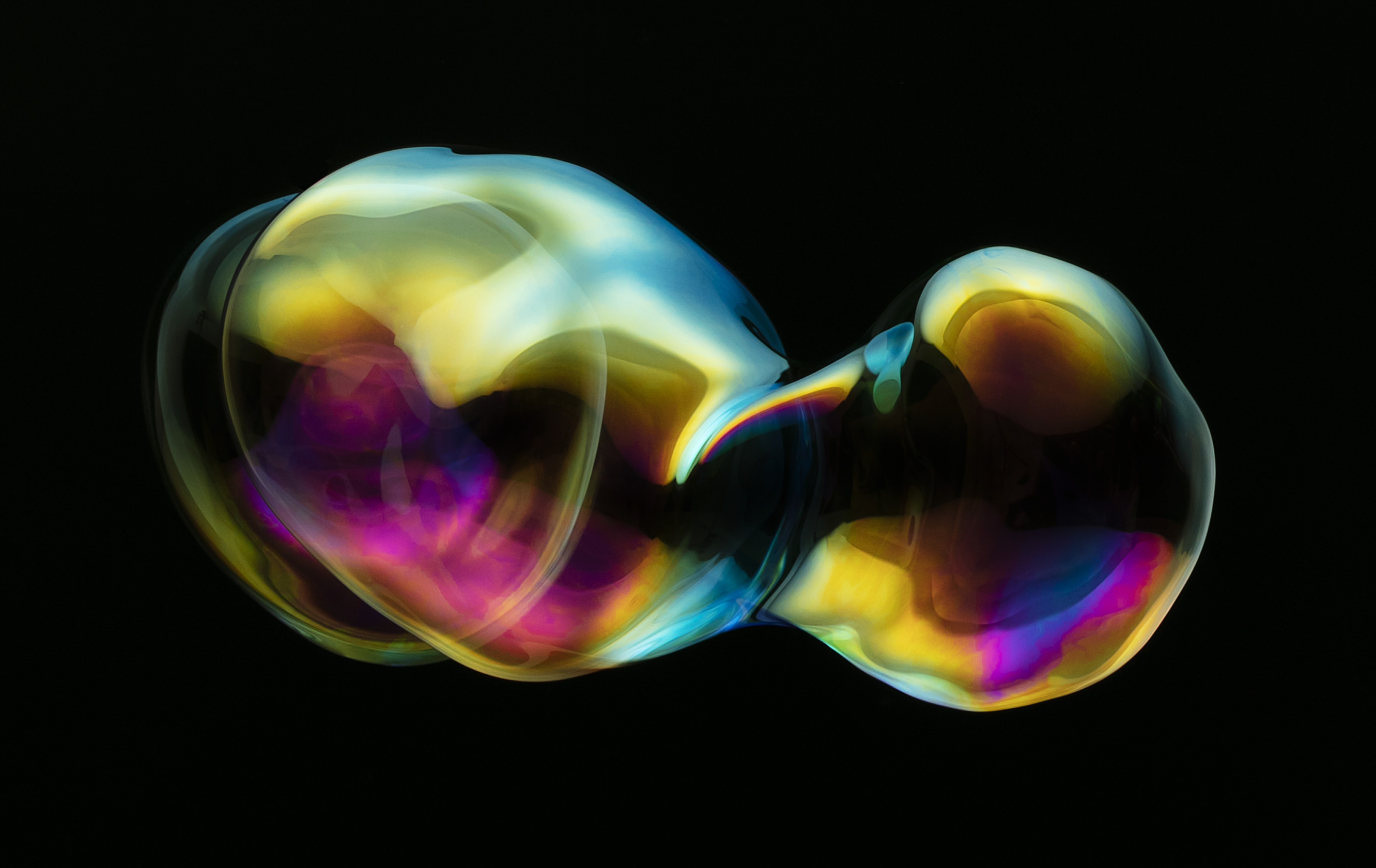 让人心情愉悦的抽象泡沫拍摄