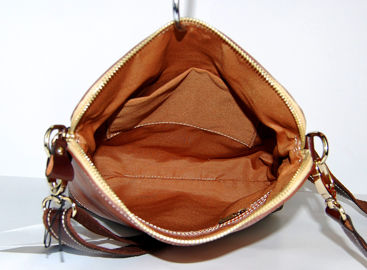 又来一款韧皮坊原创设计,纯手工订造包包。