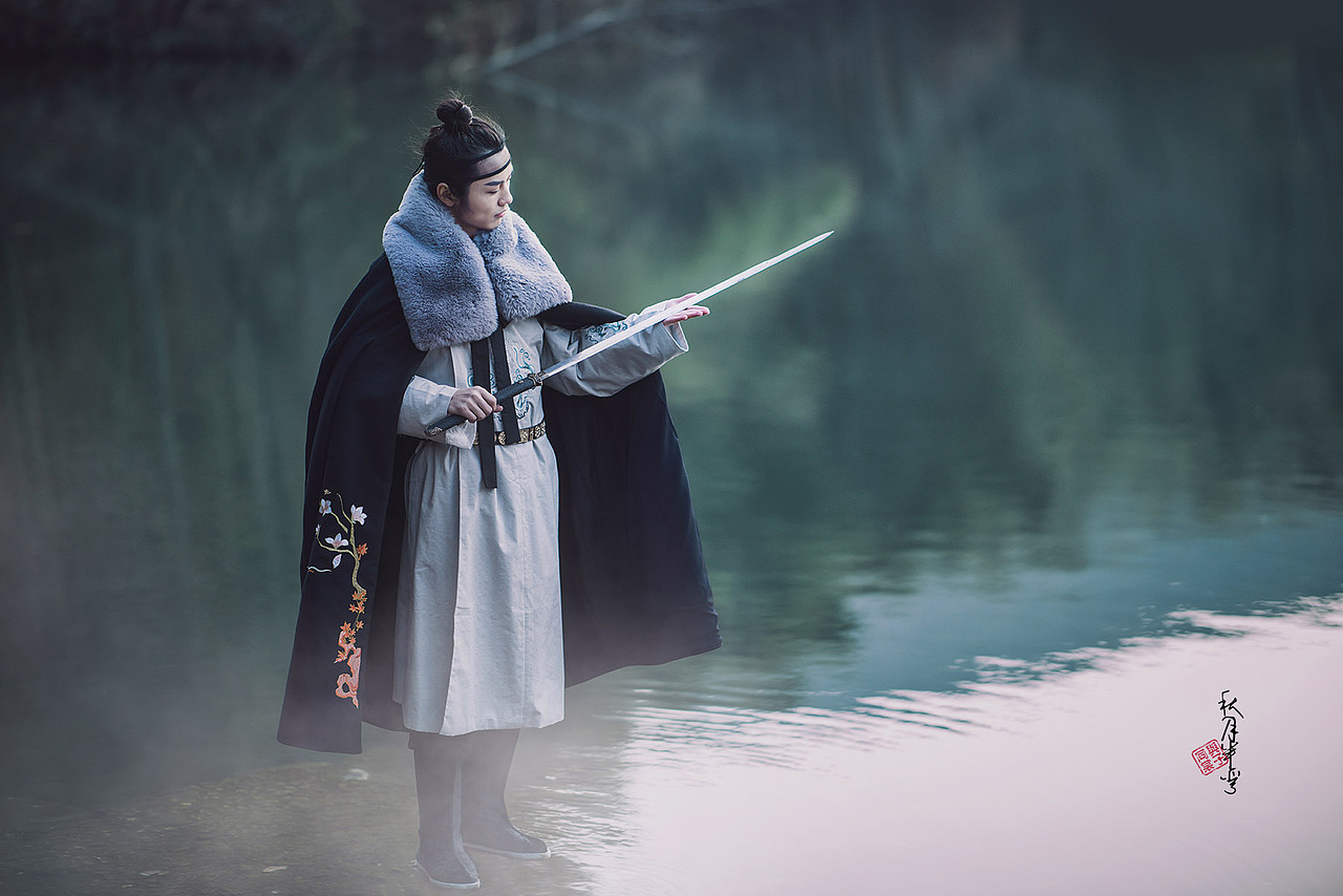 鸾凤惊鹭男式汉服人像摄影