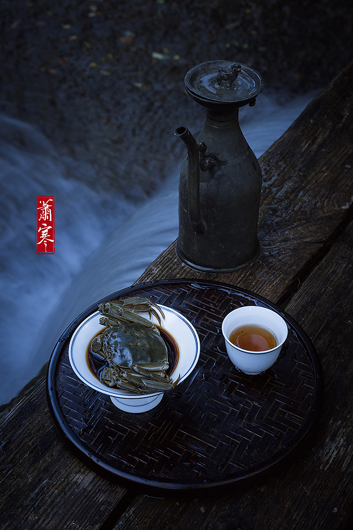 国风静物摄影 | 花雕醉蟹。（图ZMjc3NTg2NDIw） - 美食摄影 - 站酷设计师萧寒Jevil原创素材 - 站酷ZCOOL