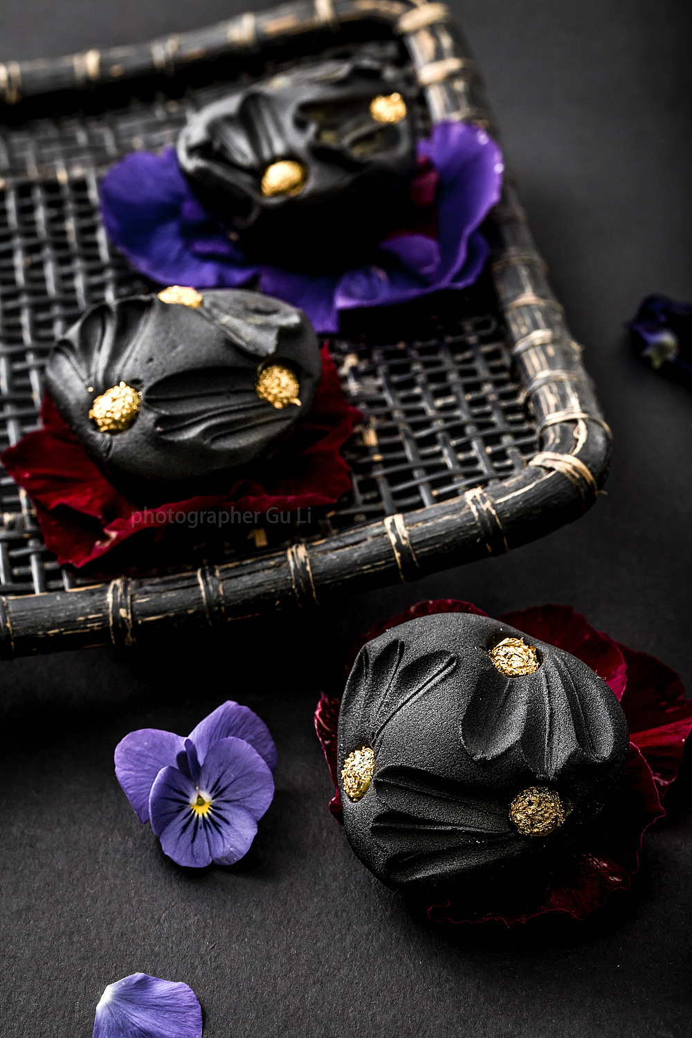 古力作品 · 萌萌的小点心系列--黑萌萌