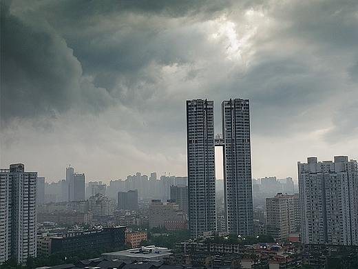 暴风雨前的成都（个人主页-ZMjg3NDQ0ODg=） - 风光摄影 - 站酷设计师旭阳0202原创素材 - 站酷ZCOOL