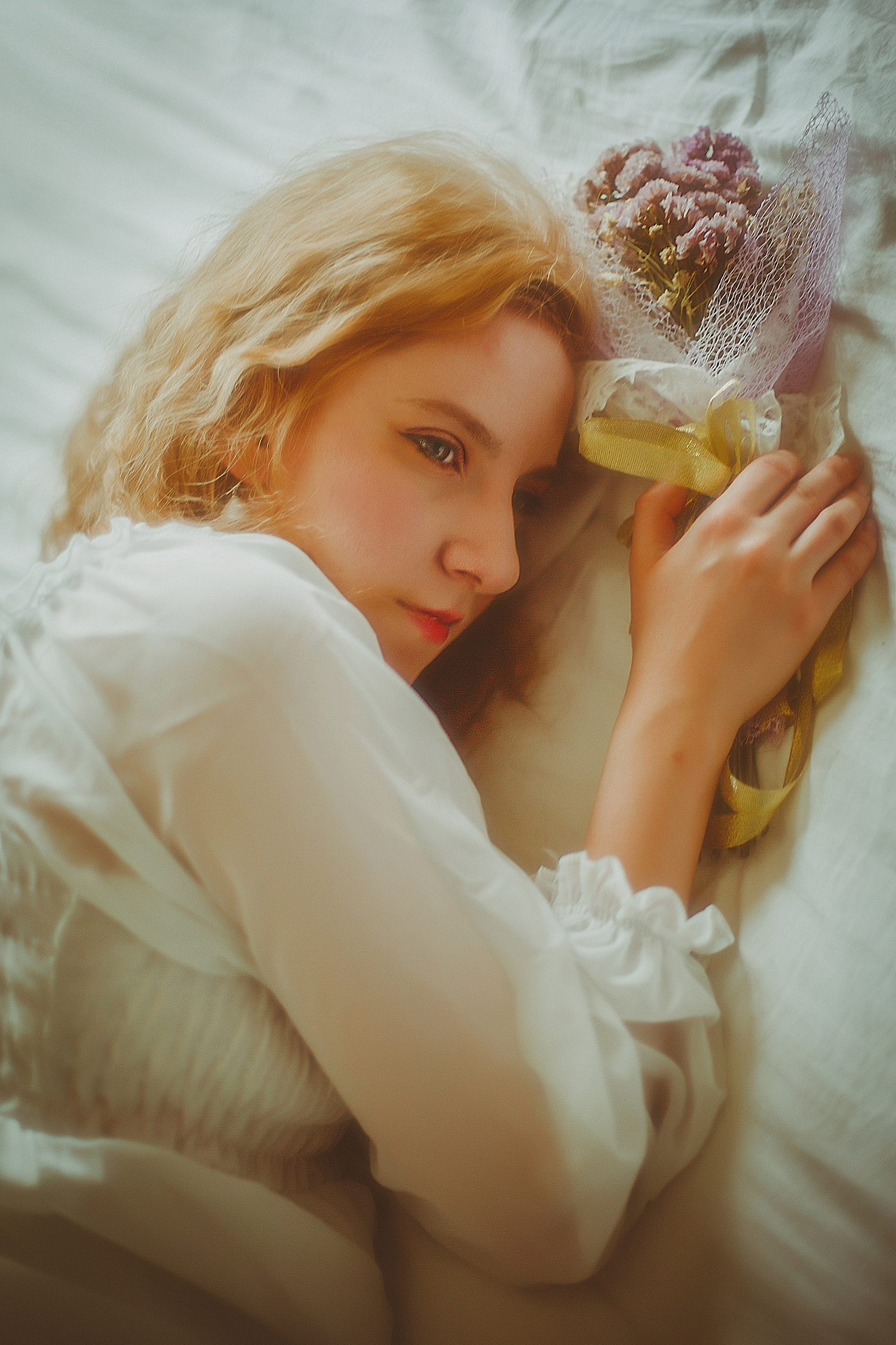 古典油画感私房写真（图ZNTYzNTI3MTI=） - 人像摄影 - 站酷设计师Susan陈小逗原创素材 - 站酷ZCOOL