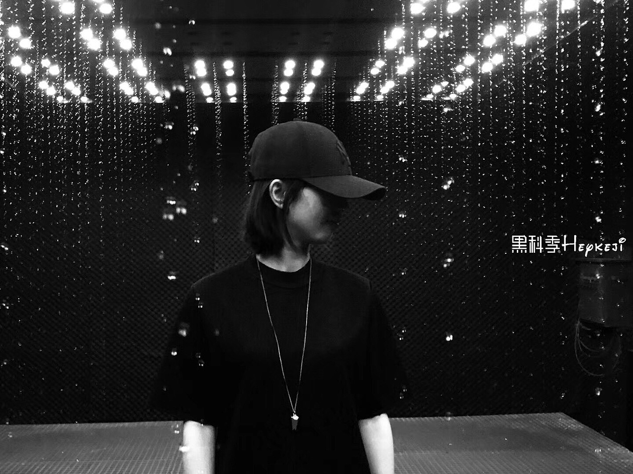 最美的创意互动体验空间—逆战、水倒流