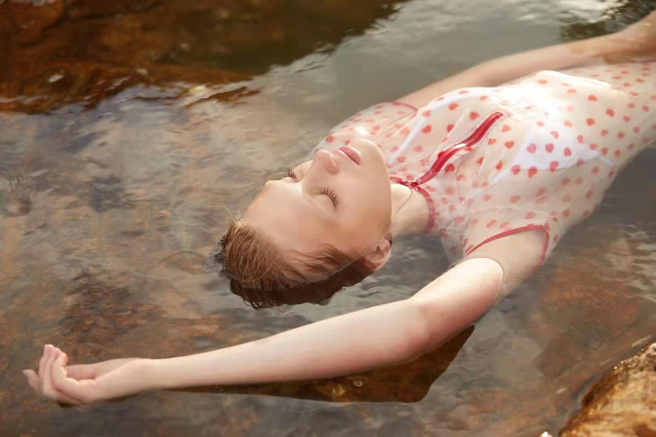 女装形象片拍摄作品3（图ZMjk5NDAyMzYw） - 时尚/艺术摄影 - 站酷设计师Y3stduio原创素材 - 站酷ZCOOL