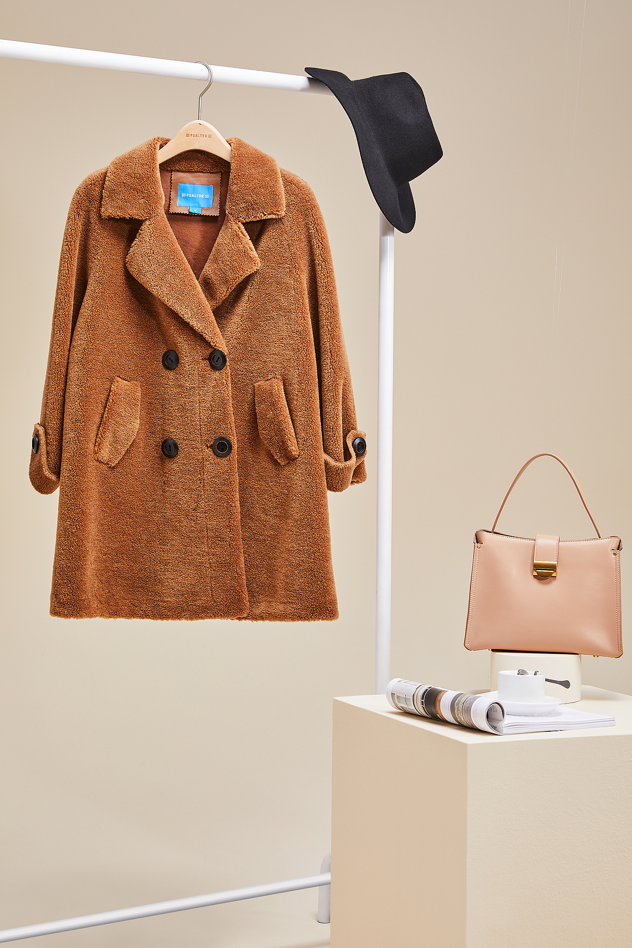 形尚|时尚女装静物拍摄（图ZMjMyNjMwNTgw） - 产品摄影 - 站酷设计师Thinksun形尚摄影原创素材 - 站酷ZCOOL