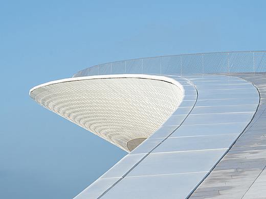 艺术、建筑和科技博物馆 MAAT