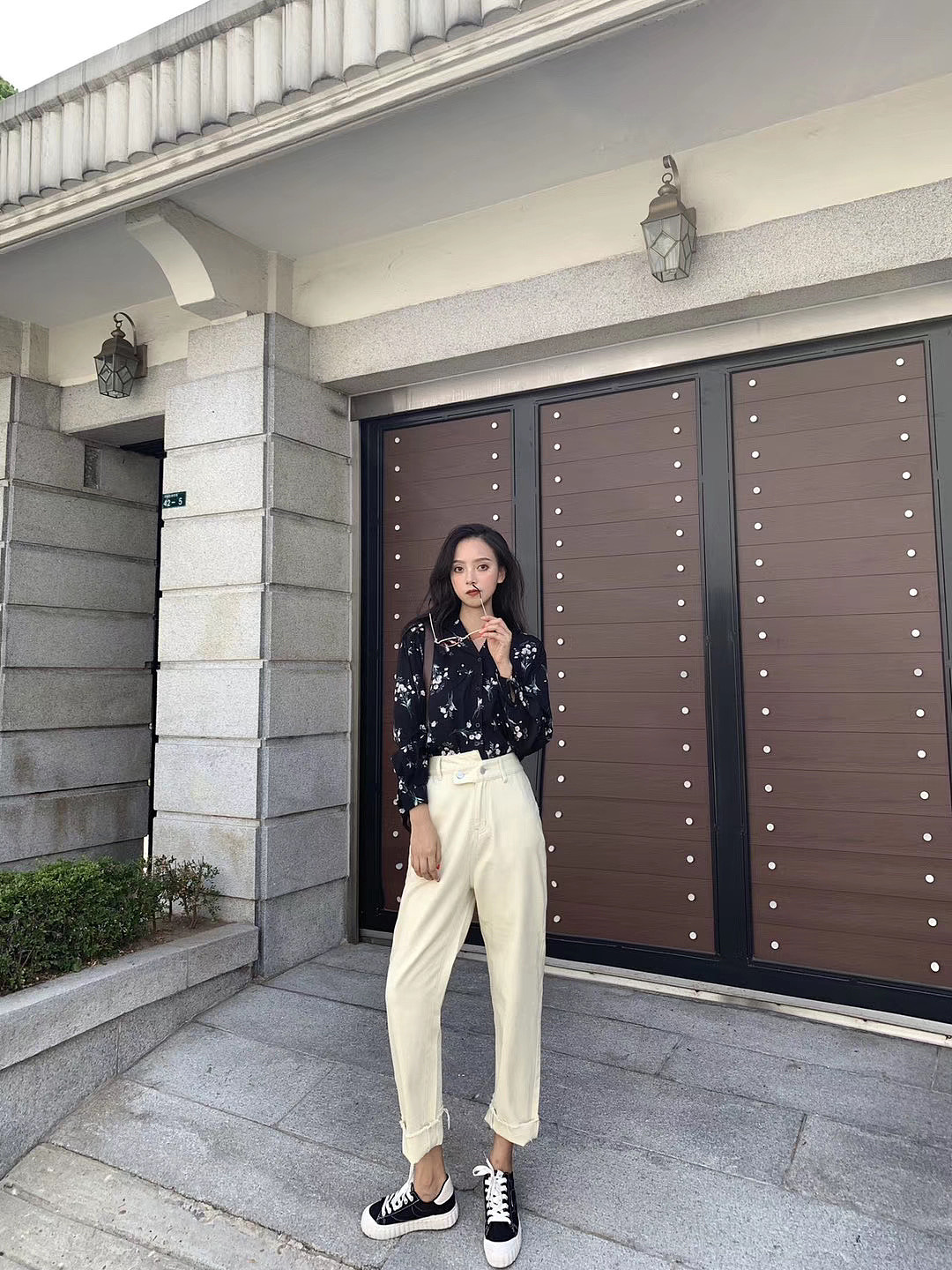 模特段段ins超卷脚裤 休闲裤 阔腿裤 广州裤子摄影