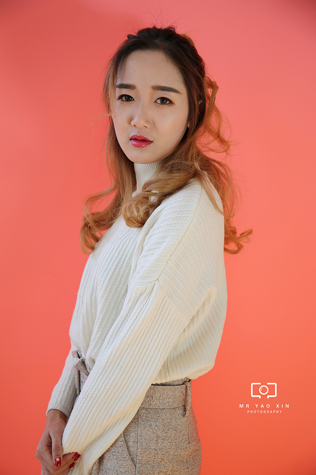 试拍（图ZOTkwNDc1NDA=） - 人像摄影 - 站酷设计师y911930原创素材 - 站酷ZCOOL