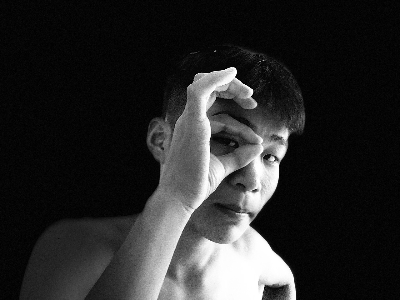 iPhone过度曝光（图ZMjM3Nzc4ODQw） - 人像摄影 - 站酷设计师babyfive555原创素材 - 站酷ZCOOL