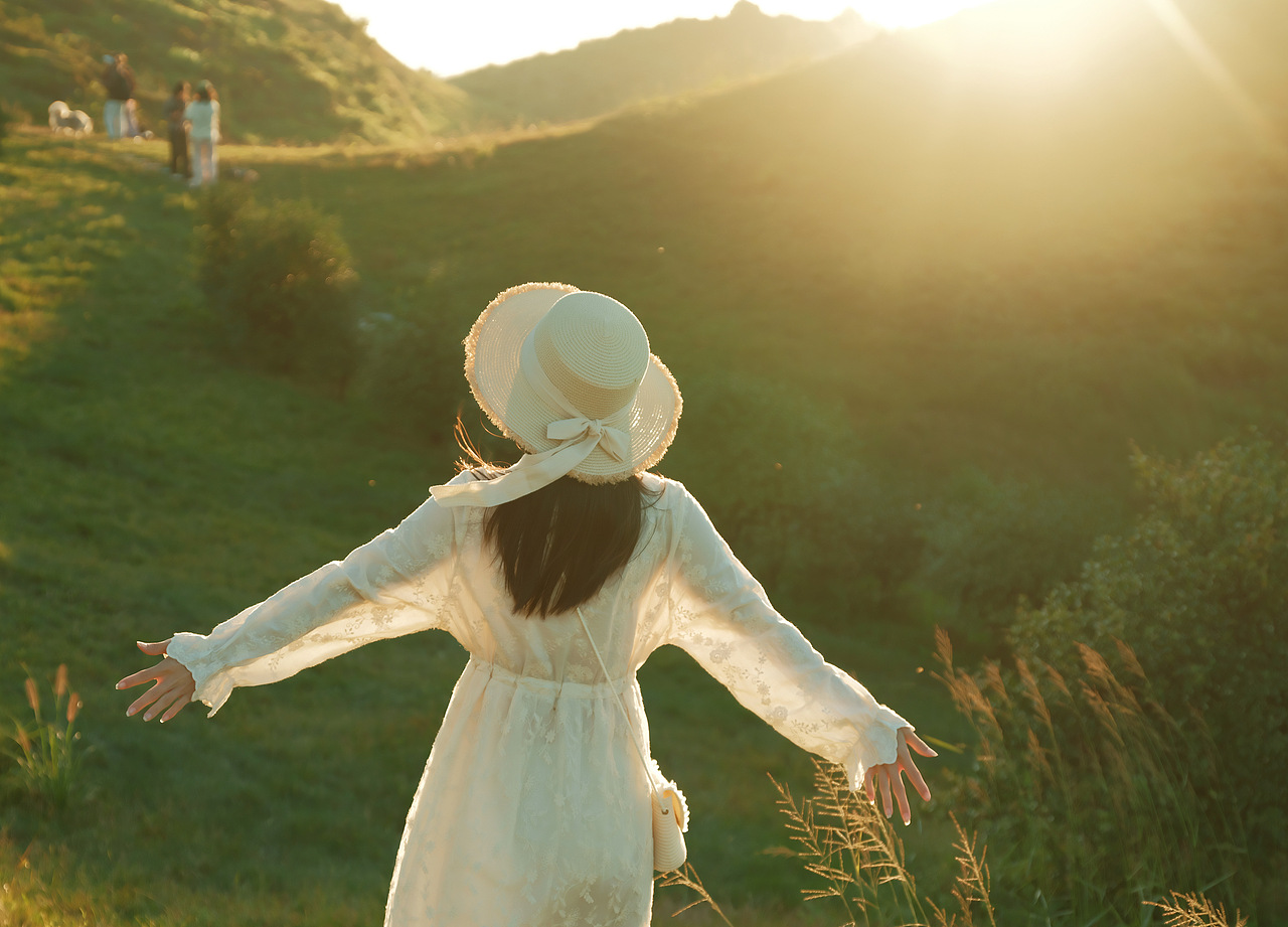 阳光少女（图ZMzc4NDQ1NDAw） - 人像摄影 - 站酷设计师小七七吖原创素材 - 站酷ZCOOL