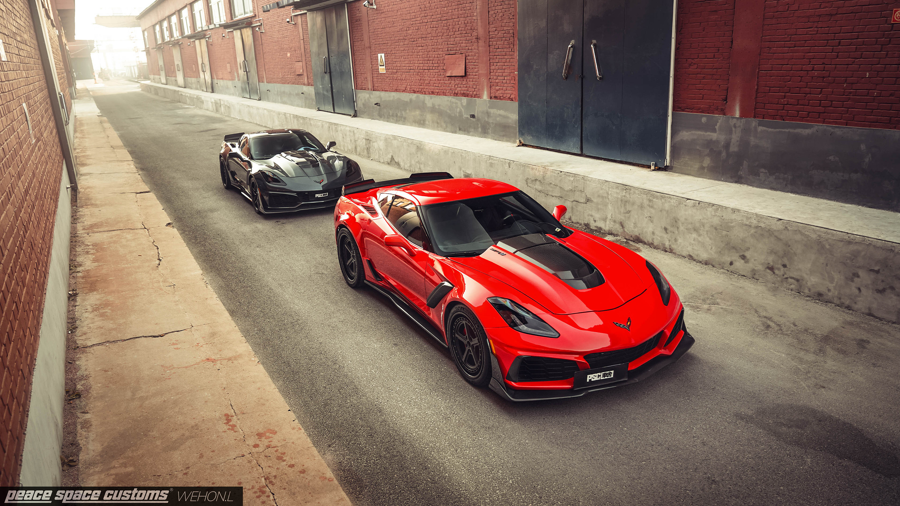 汽车摄影:雪佛兰 科尔维特c7 双车