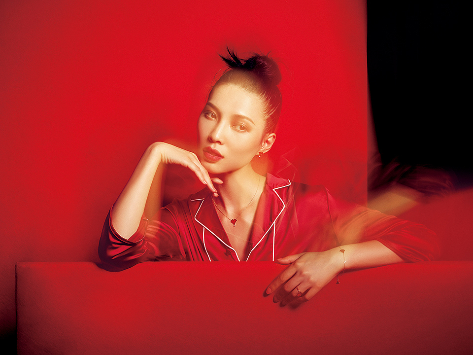 恒臣珠宝·银杏叶系列 —— 红玛瑙款