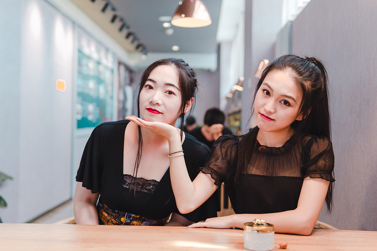 小鹿和她的哥哥