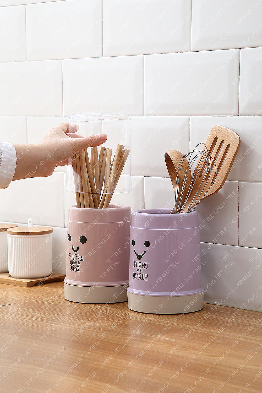 居家日用——带盖防尘筷子筒