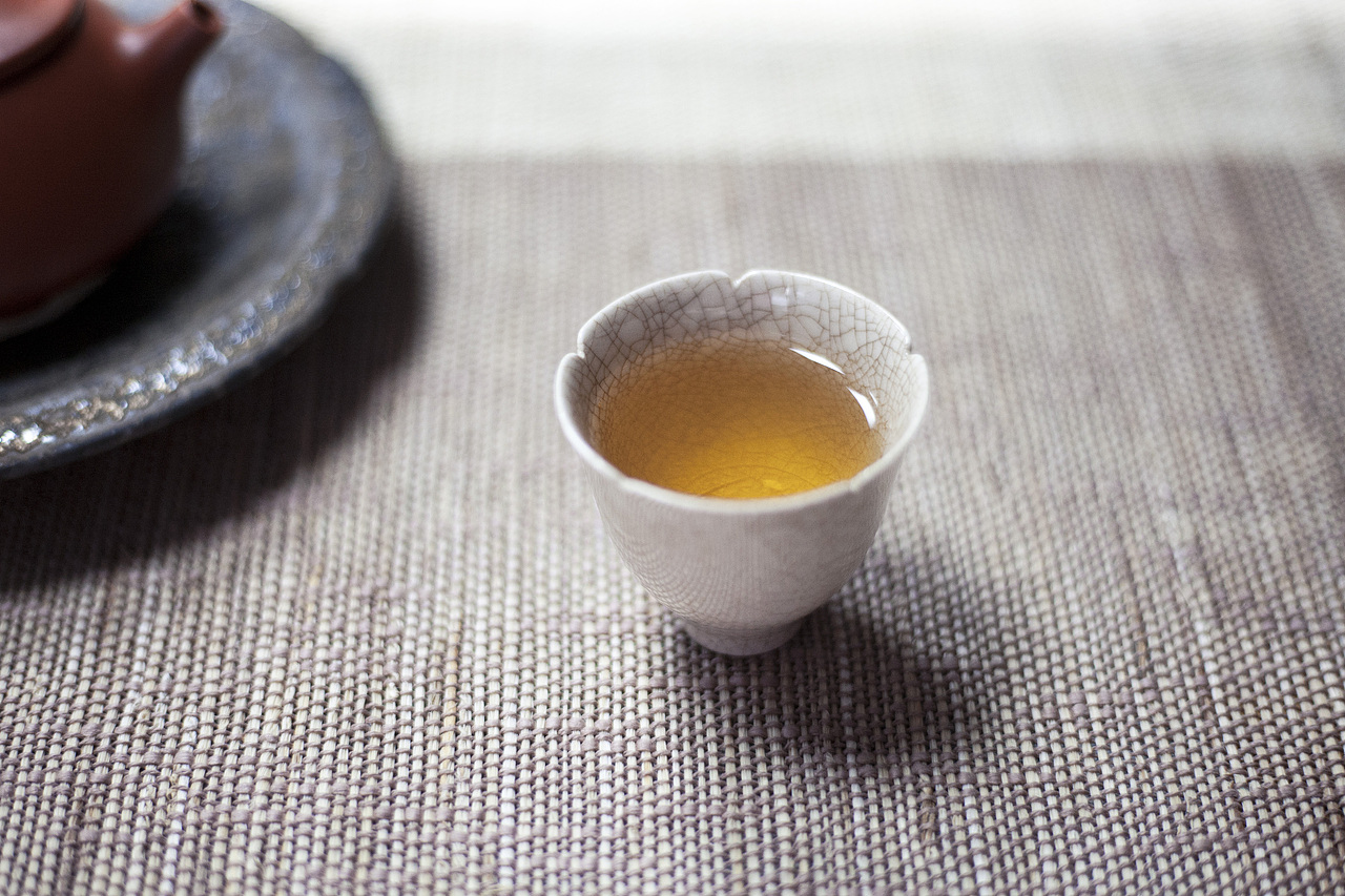 普洱生茶饼拍摄