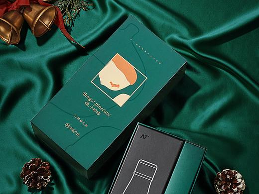 网易严选圣诞礼盒（保温杯,耳机,暖宫腰带,硅藻泥垫)