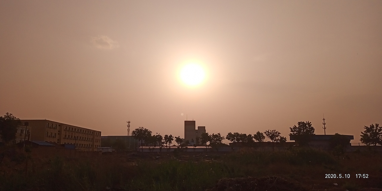 走一步 看一步（图ZMjA3MTI5MTEy） - 人文/纪实摄影 - 站酷设计师太阳冰冷原创素材 - 站酷ZCOOL