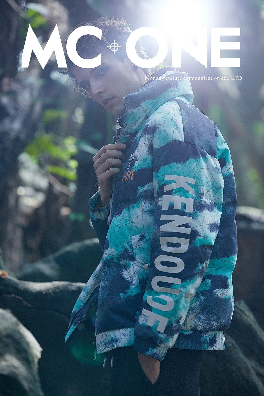 潮牌男装（图ZMzMxOTQ2MzEy） - 产品摄影 - 站酷设计师广州周壹文化摄影原创素材 - 站酷ZCOOL