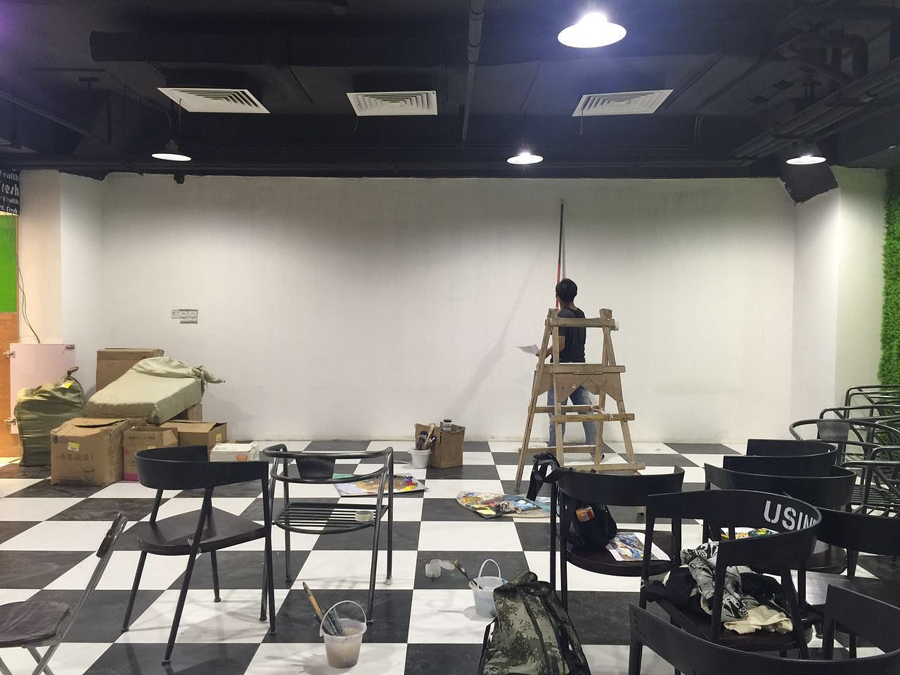 上海迪士尼乐园墙体彩绘涂鸦绘制过程图（图ZODY4NzEwODA=） - 新锐潮流插画 - 站酷设计师安徽江苏立体3D画原创素材 - 站酷ZCOOL