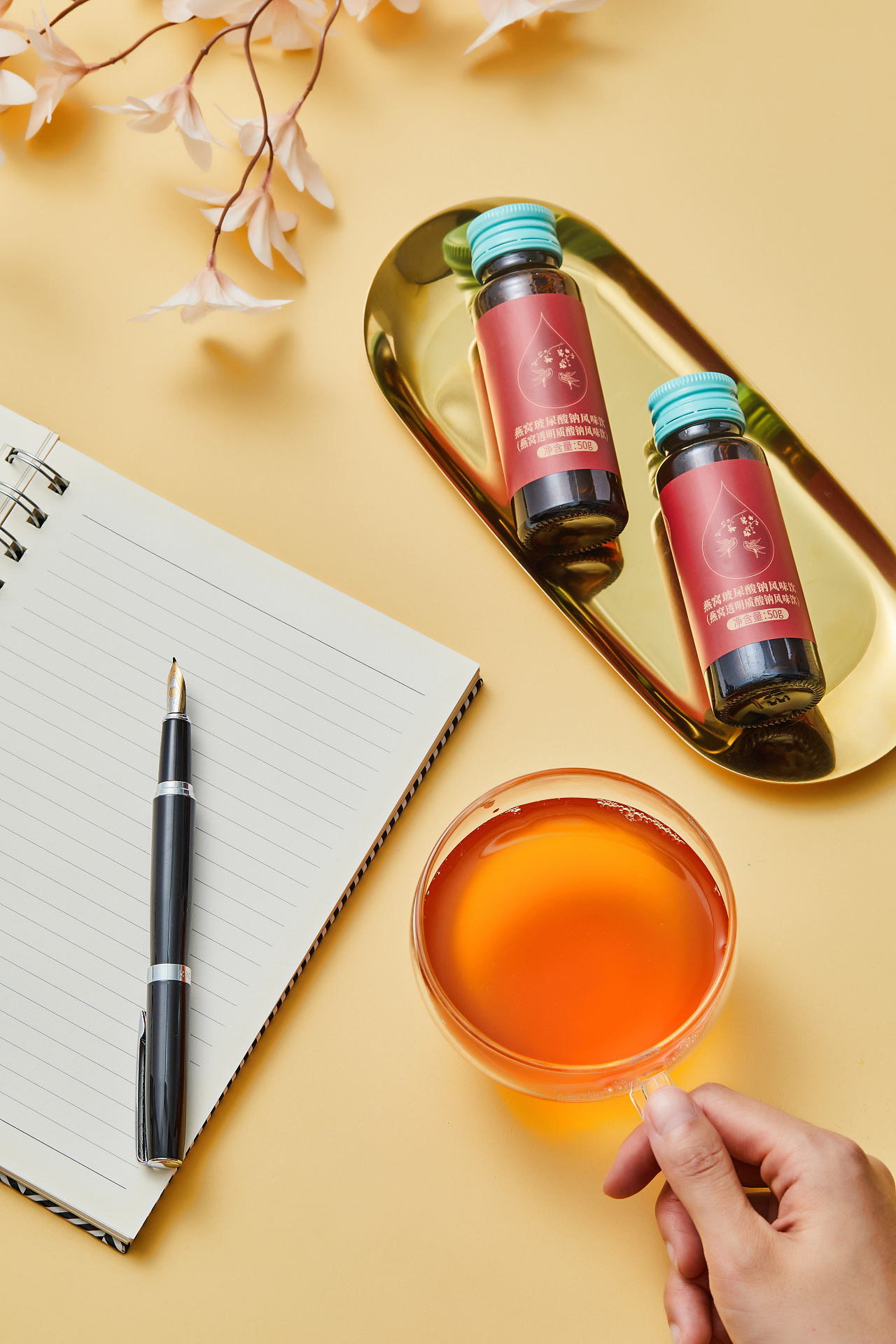 摄影丨宝芝林-燕窝玻尿酸饮品|摄影|产品摄影|extra奕达达 - 原创作品