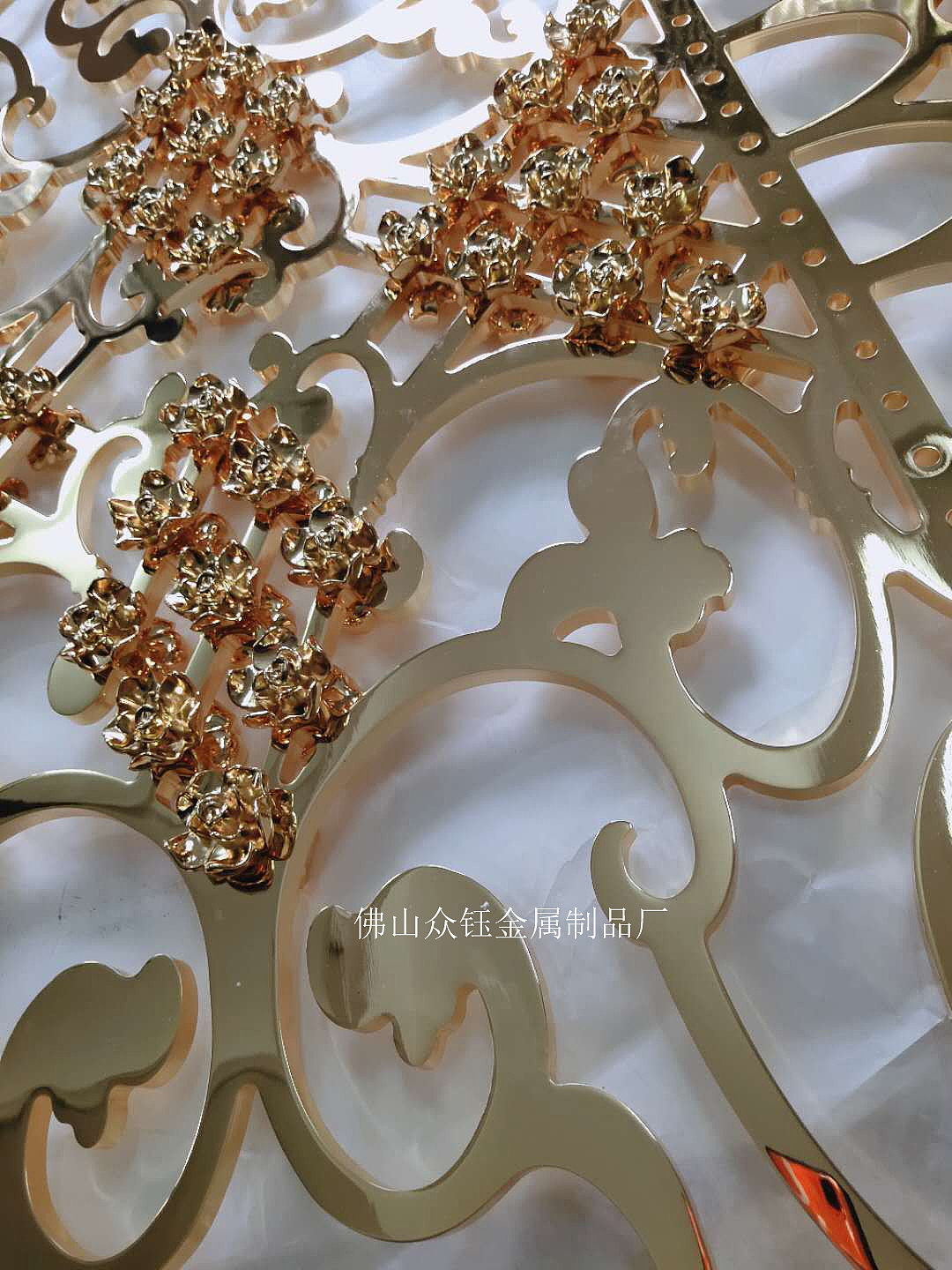 K金屏风表面镶花 精致得像艺术品（图ZMTY2NDEwNTIw） - 其他工业/产品 - 站酷设计师众钰金属原创素材 - 站酷ZCOOL