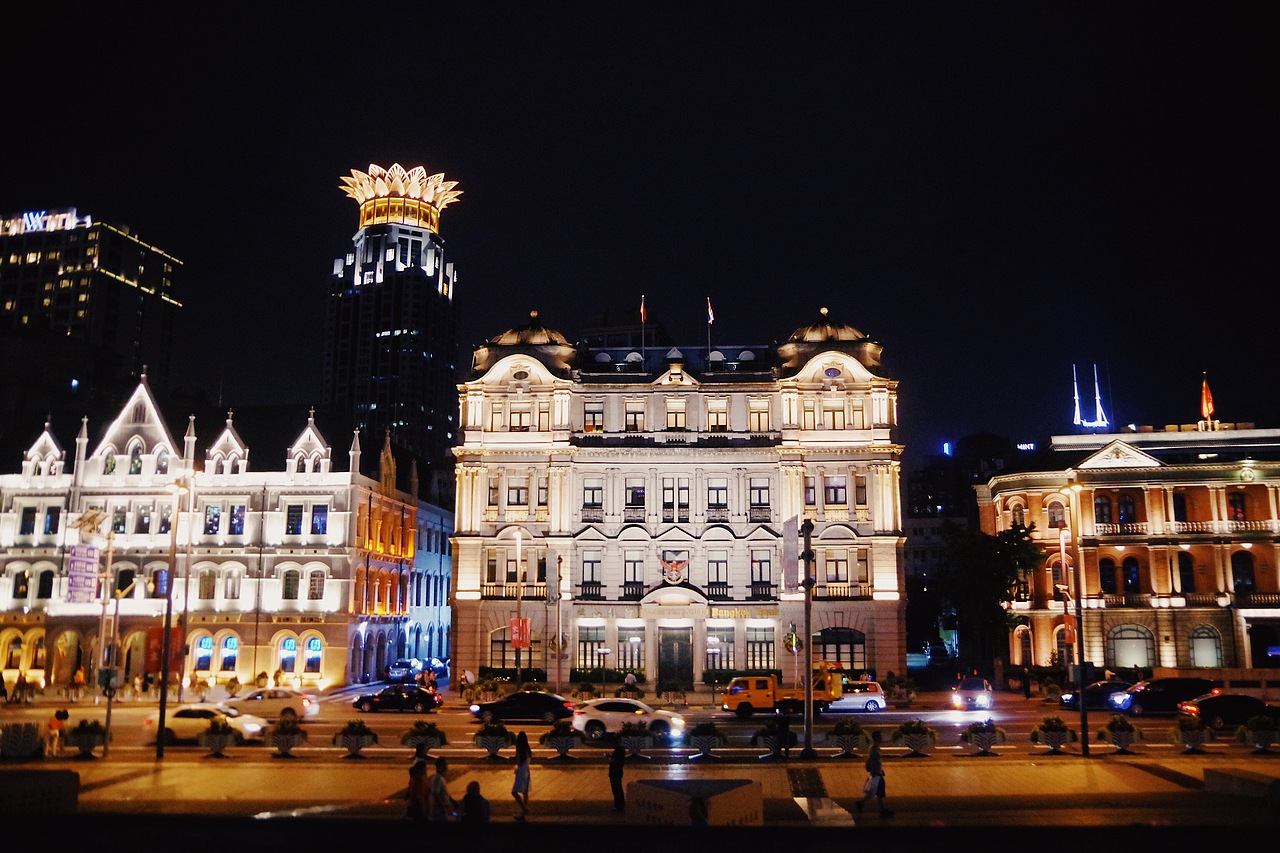 上海外灘（圖ZMTIwMDMwNjQ4） - 環(huán)境/建筑攝影 - 站酷設(shè)計師chenzehui原創(chuàng)素材 - 站酷ZCOOL