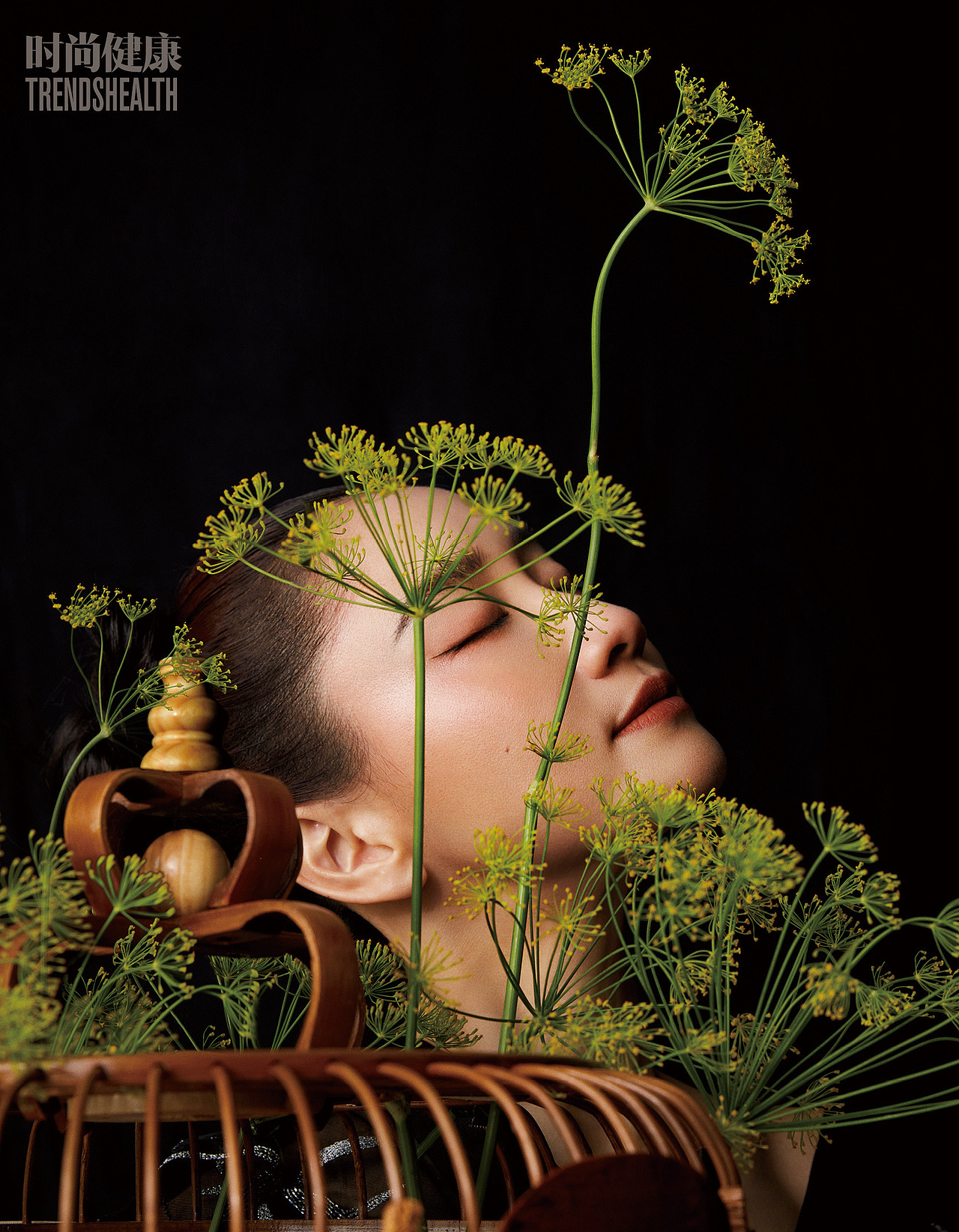 陈彦妃/时尚健康封面（图ZMzM5NTE3NDY4） - 修图/后期 - 站酷设计师刘伟人像修图培训原创素材 - 站酷ZCOOL