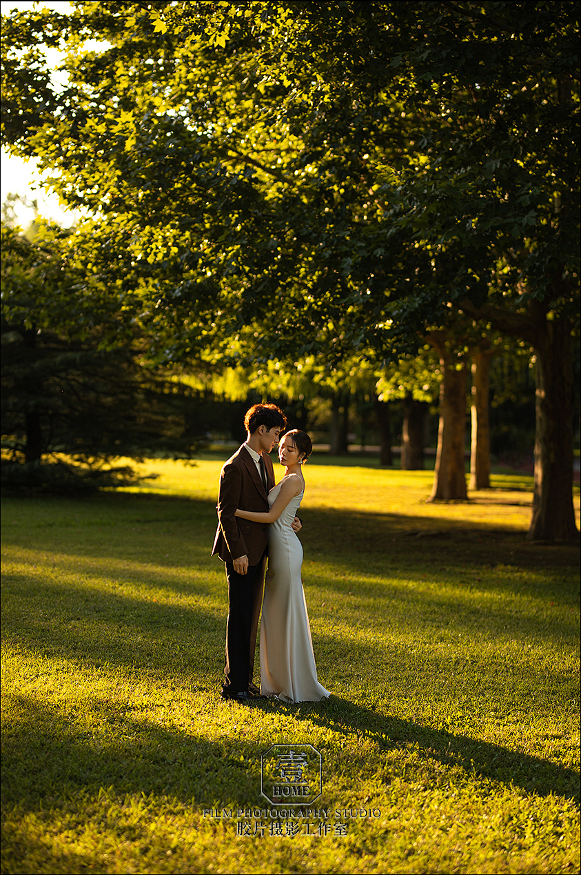电影感婚纱照,落日的晚霞劫持了太阳!