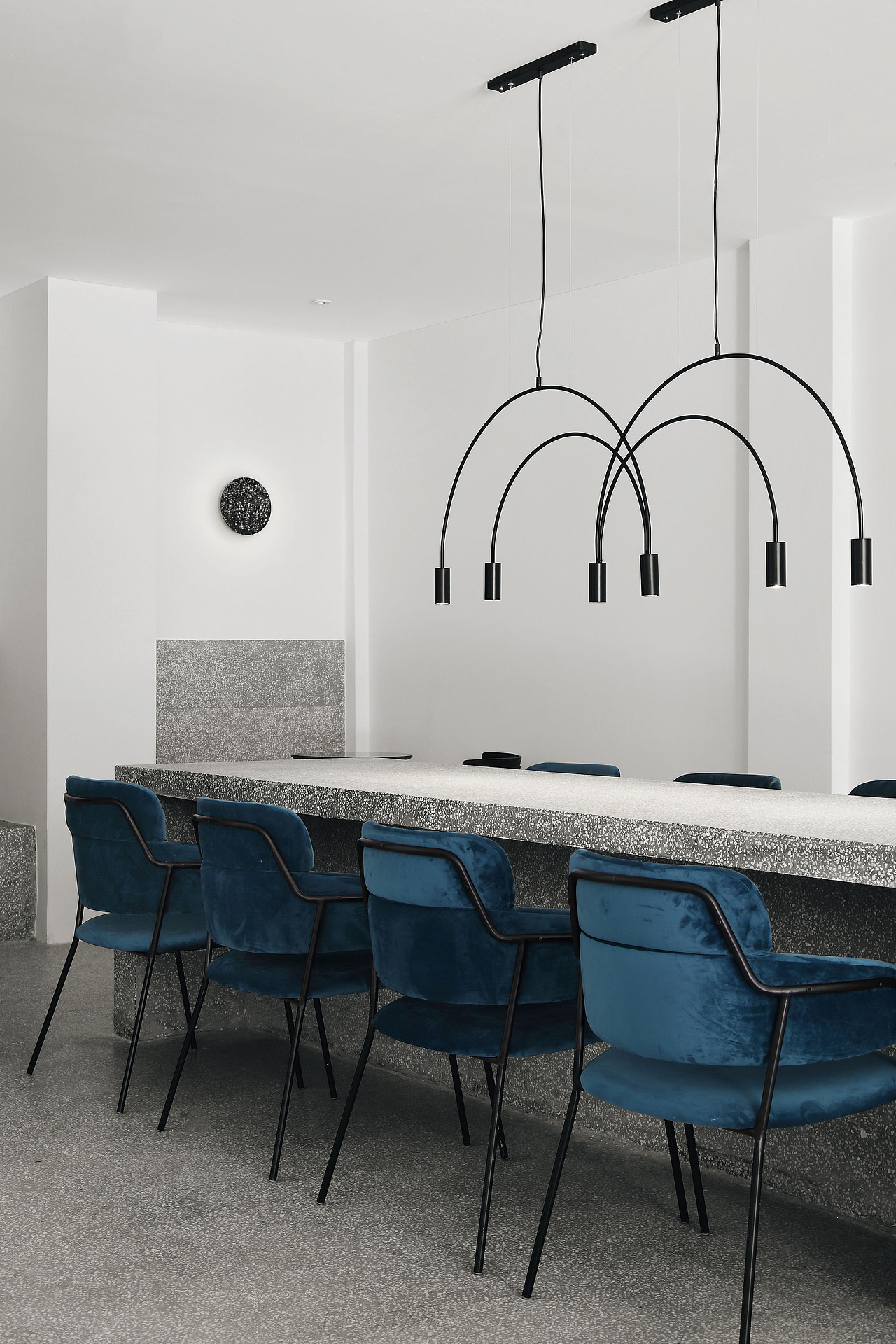 一家集时装与咖啡的时髦生活方式形态店丨 UrbaNàture