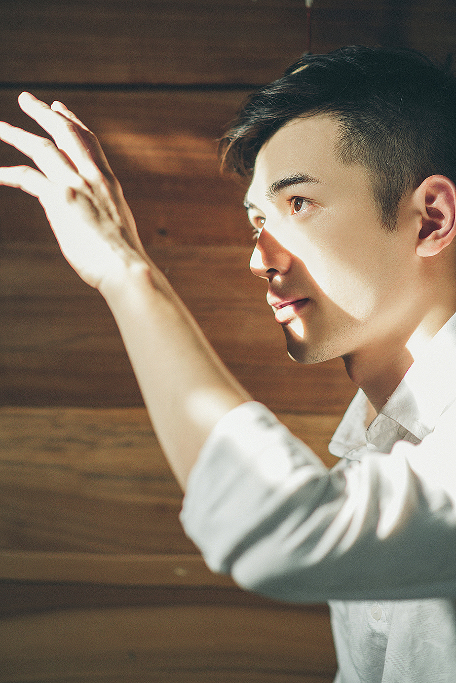 洒满阳光的咖啡（图ZMTIxMzQwNzcy） - 人像摄影 - 站酷设计师Tony东先森原创素材 - 站酷ZCOOL