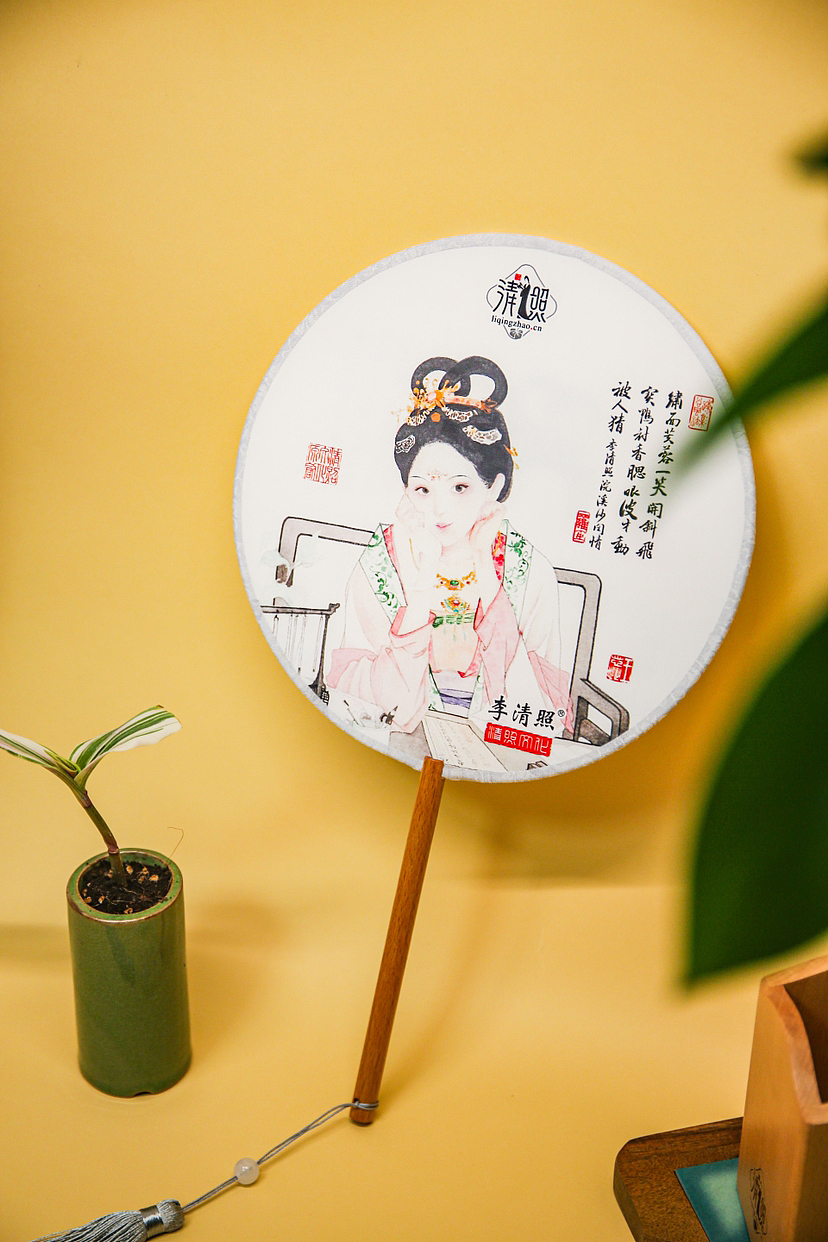 文创产品拍照🤳只是要一些真实优雅的感觉😌