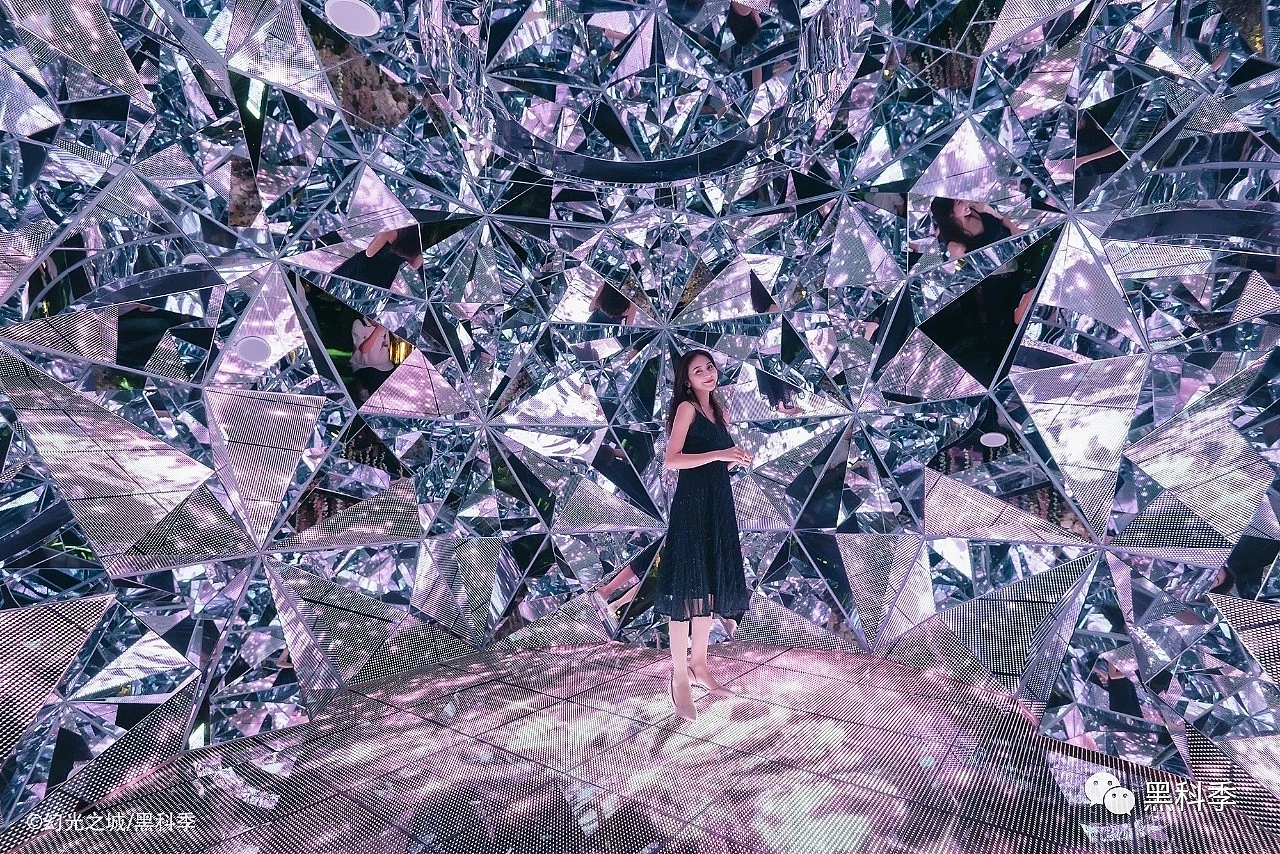 星空艺术馆、网红馆、失恋博物馆等最适合的活动道具