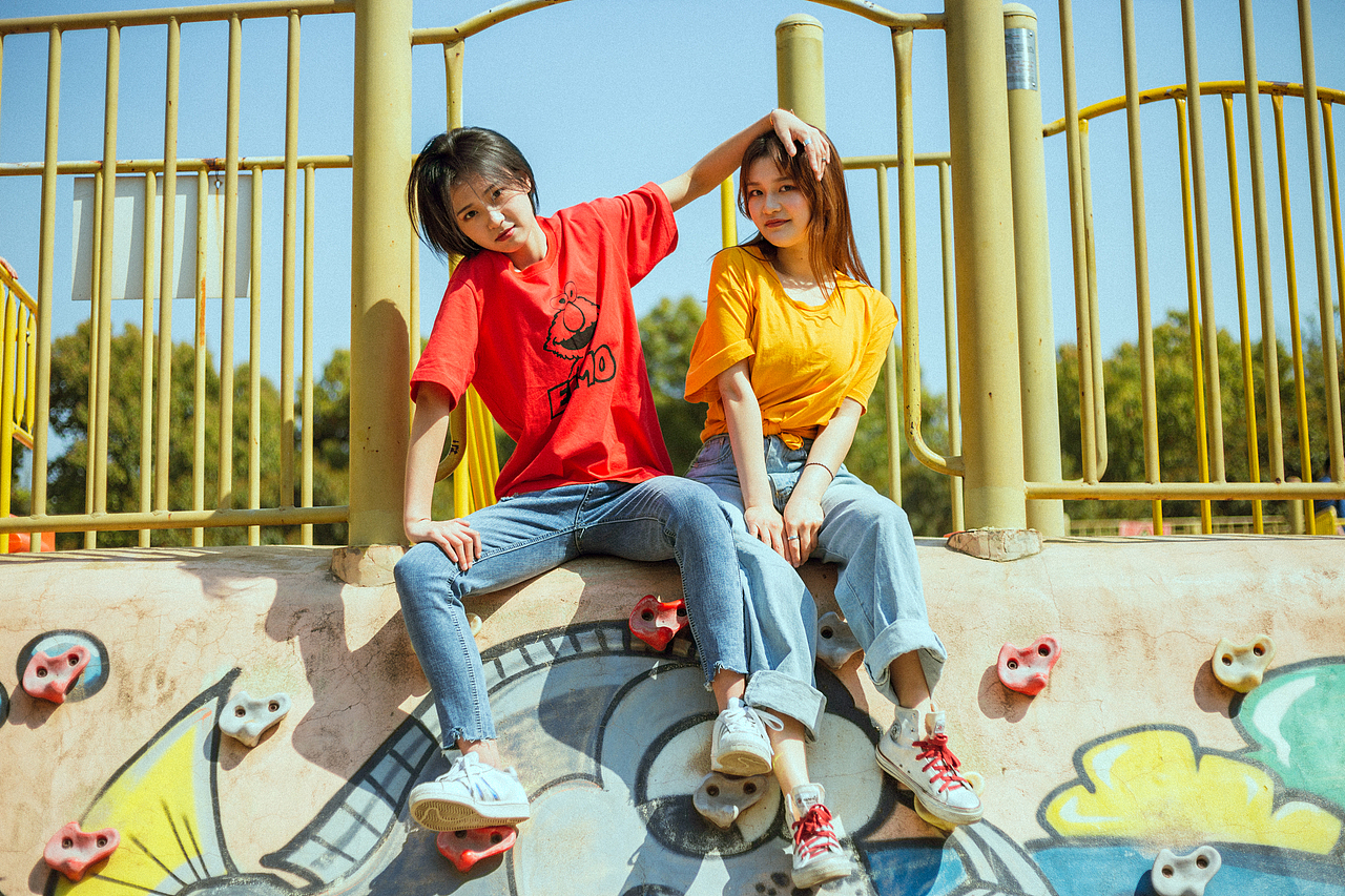夏日游乐场🎡（图ZMTU2OTI2MjMy） - 人像摄影 - 站酷设计师TANYT_原创素材 - 站酷ZCOOL