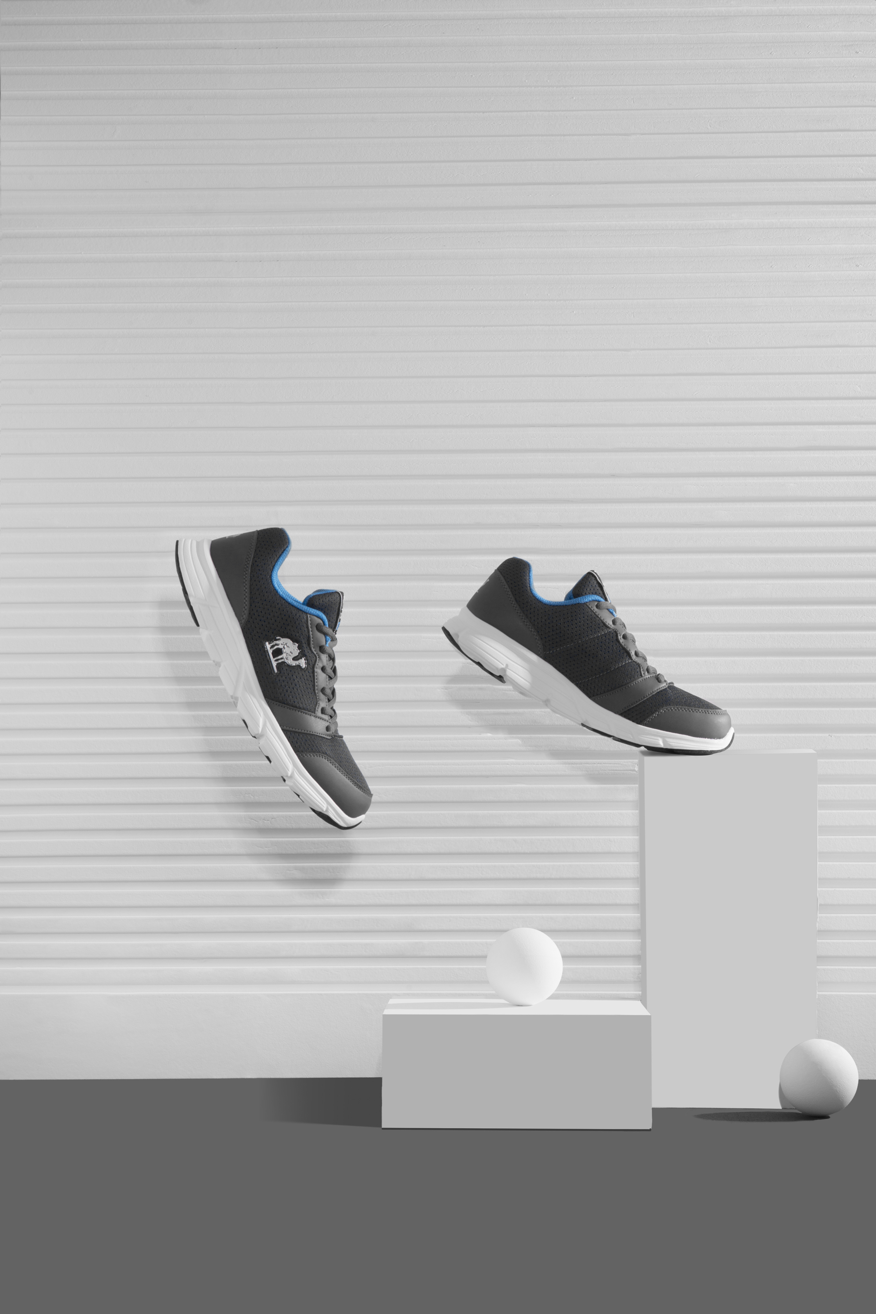 camel 运动鞋|摄影|静物|呆著坐 - 原创作品 - 站酷 (zcool)